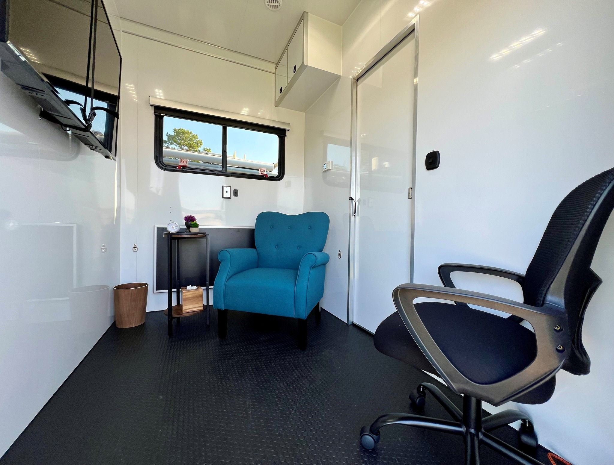 The UCF RESTORES Resiliency Command Center offers private consultation rooms, ensuring clinicians can provide care in a safe, confidential environment.